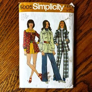 Vintage 1970s Simplicity 5005 Sewing Pattern Size XS Jacket Pant Shorts COMPLETE